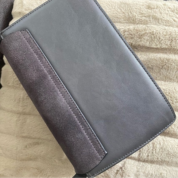 Grey suede/leather INZI purse - Picture 2 of 3